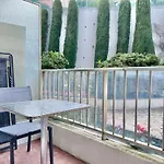 Le Rêve éveillé, Vue Mer, Garage