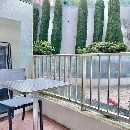 Le Rêve éveillé, Vue Mer, Garage